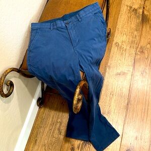 Like New English Laundry Stretch 98% Cotton & 2% Spandex Stone Washed Pants!